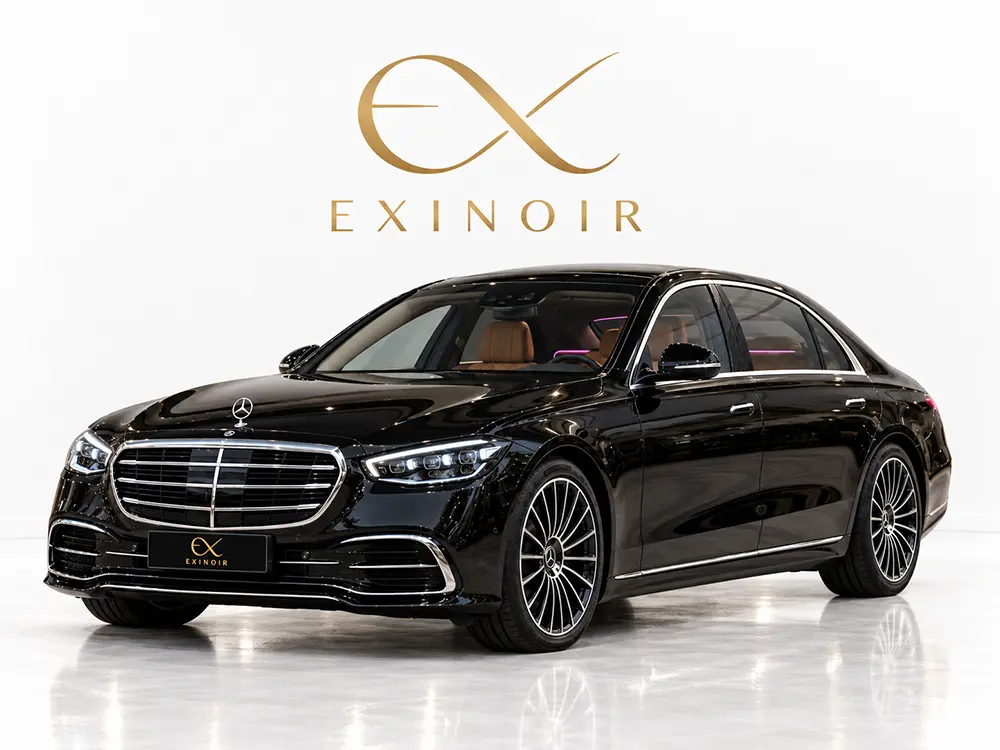 Mercedes-Benz S 450 d 4MATIC Long luxury saloon prepared for executive travel in Europe