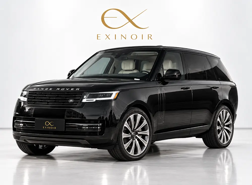 Comanding presence, range rover vogue, luxury suv.